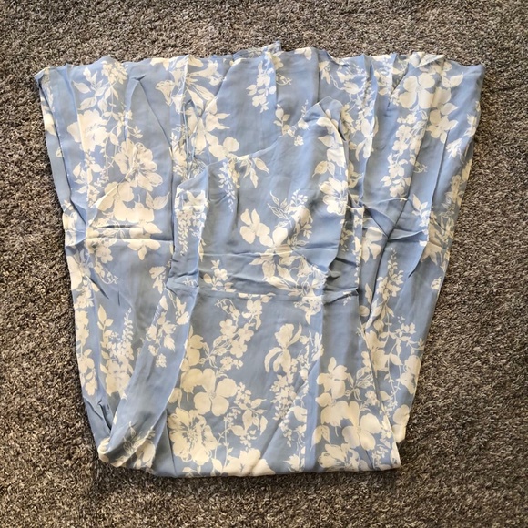 Reformation Blue and White Floral Maxi Dress - Picture 5 of 10